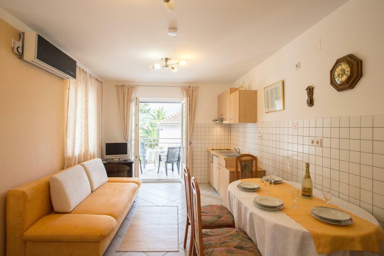 Apartment Smuljic Vrboska Extérieur photo